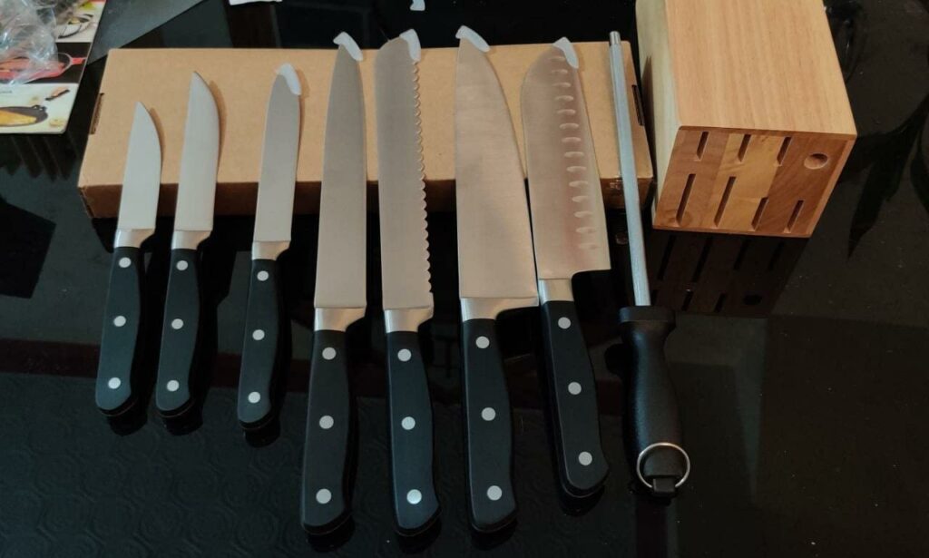 AGARO Galaxy 9 Pcs Kitchen Knife Set with Wooden Case review