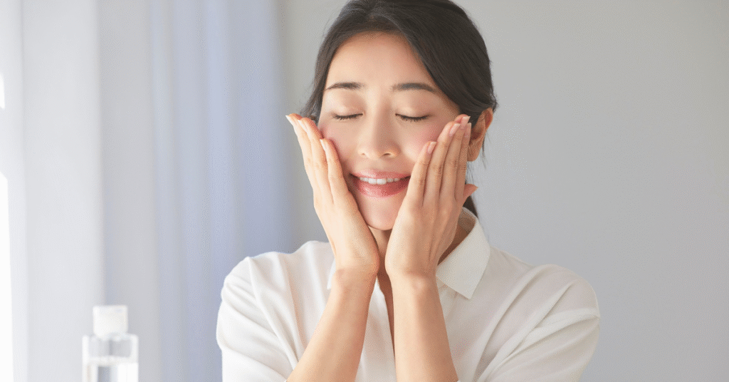 Hydration and Cleansing: The Basis for Glowing Skin